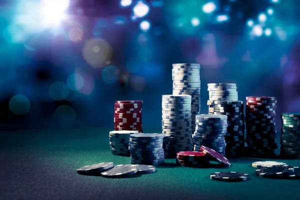 lisboa99 platform dashboard showing football markets, live-dealer tables, and slot games