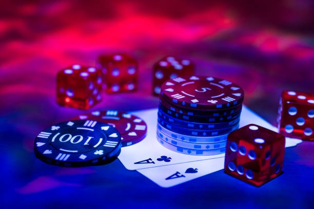 Community cards revealed on Texas Hold'em Bonus table